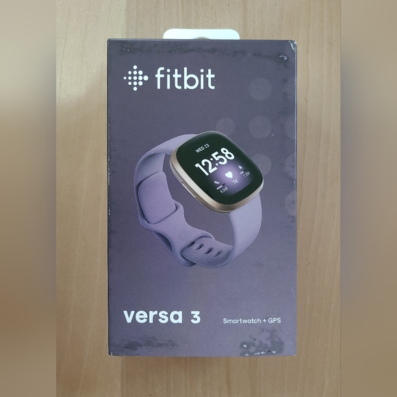 fitbit Other - Fitbit Versa 3 in gold, purple